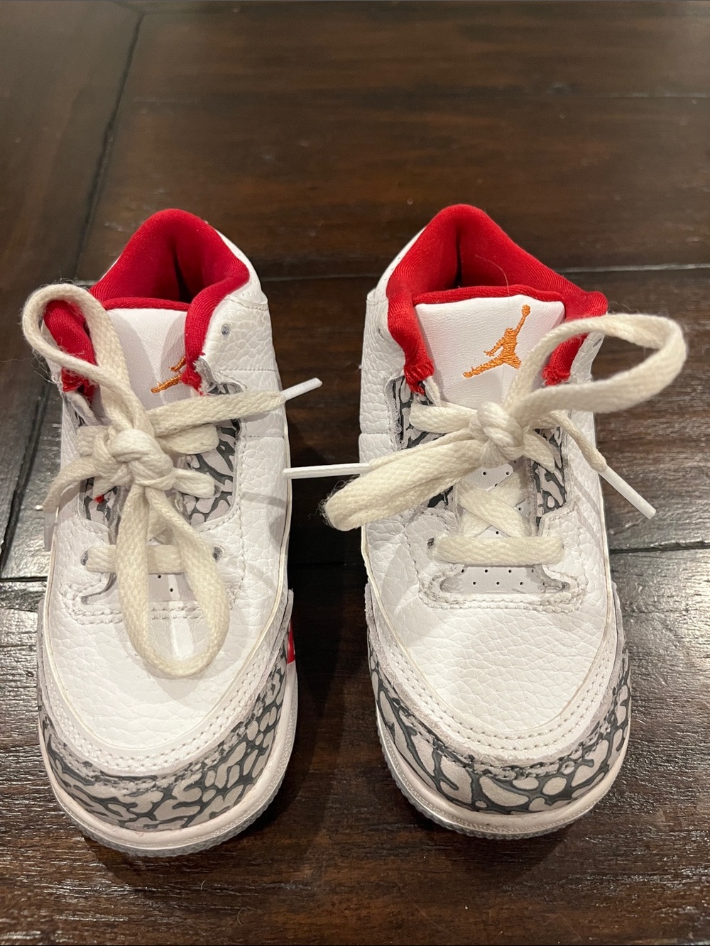 Jordan 3 Kids White and Red Basketball Sneakers - size 8C